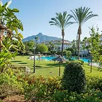 Apartament In Urb Dama De Noche Puerto Banus