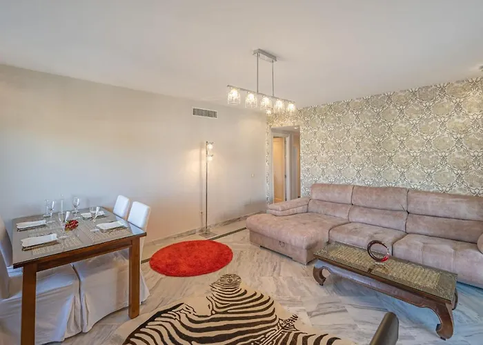 Apartament In Urb Dama De Noche Puerto Banus