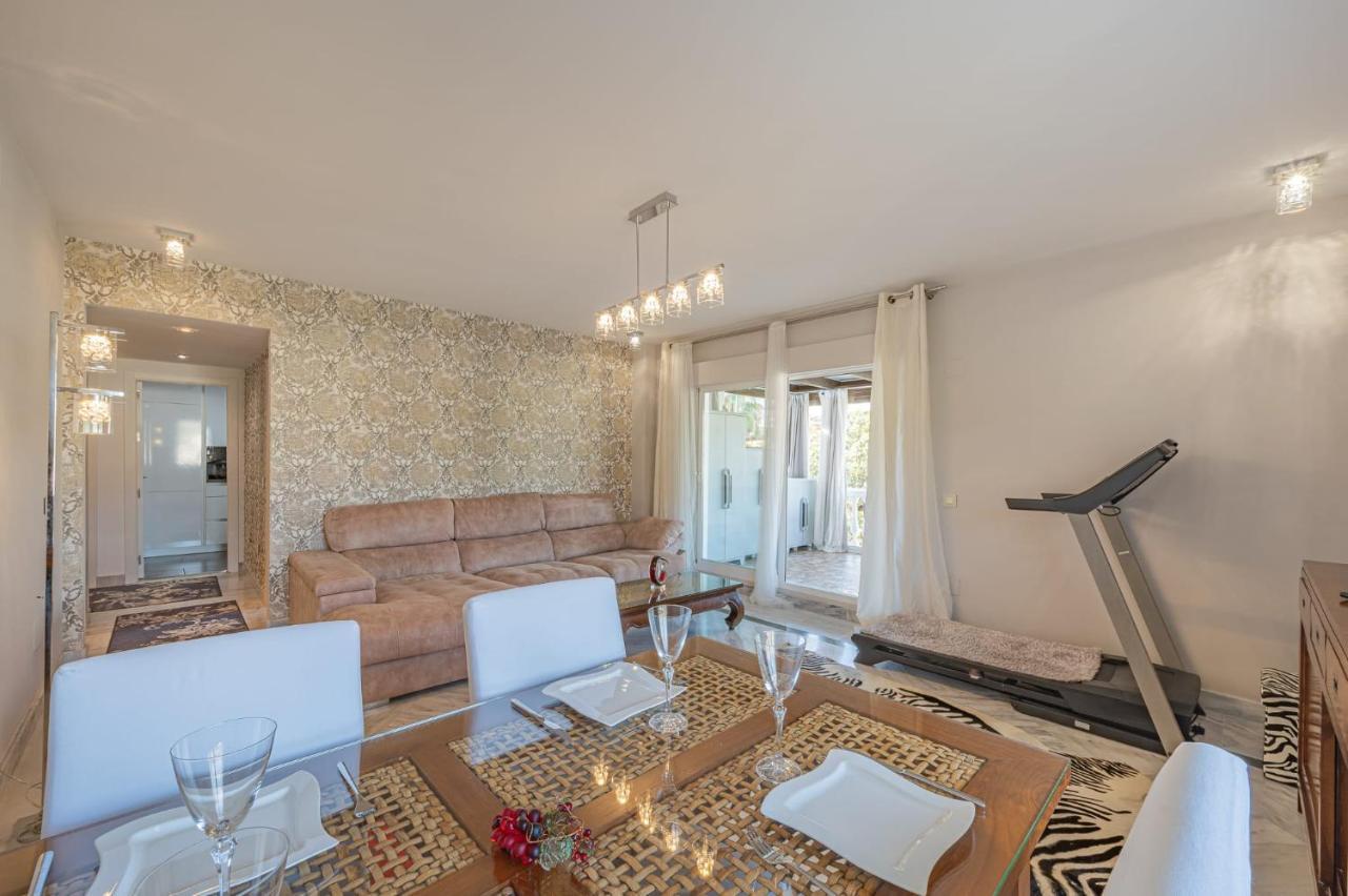 Apartment In Urb Dama De Noche Puerto Banus