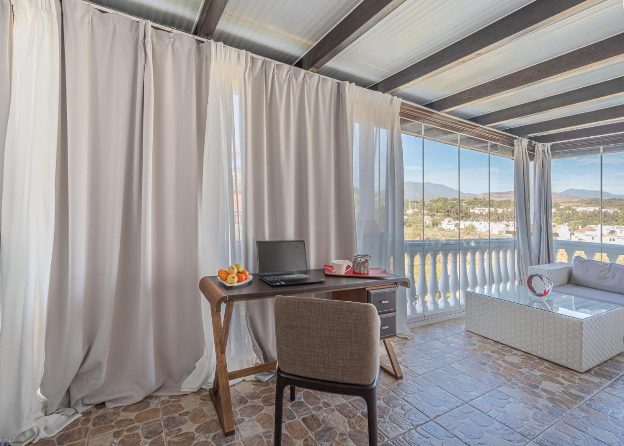 In Urb Dama De Noche Puerto Banus Apartment