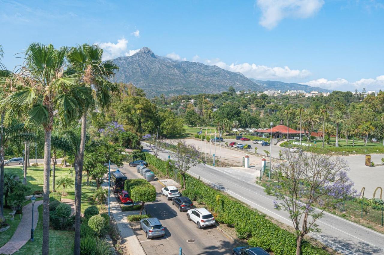 Apartment In Urb Dama De Noche Puerto Banus Marbella
