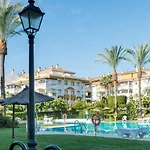 Apartament In Urb Dama De Noche Puerto Banus